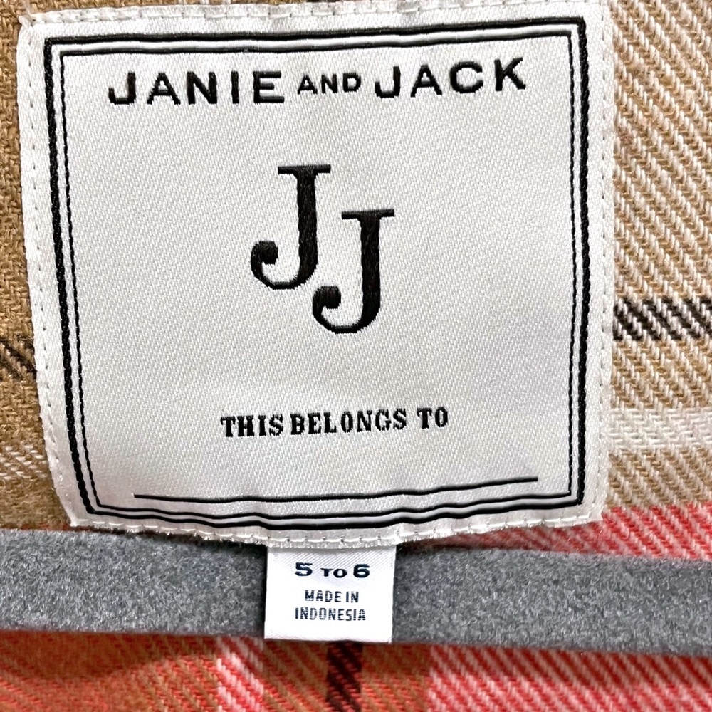 Janie & Jack Girls Tartan Pink Brown Tan Plaid Button Front Cape - Picture 4 of 8